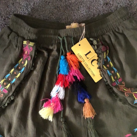 L|C collection shorts - Picture 3 of 8